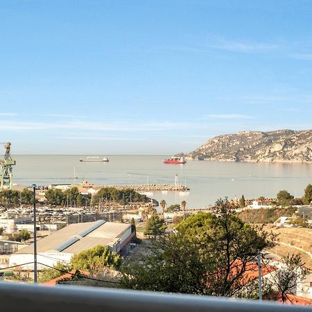 Room In Appartment With Seaview Marseille Ngoại thất bức ảnh